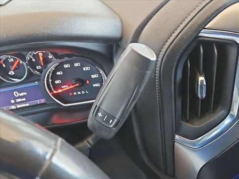 Used 2021 Chevrolet Silverado 1500 LT RWD image 12