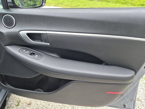 Used 2025 Hyundai Sonata SEL FWD image 32
