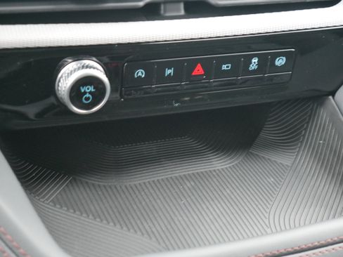 New 2026 Ford Explorer Active w/ Active Comfort Package image 14