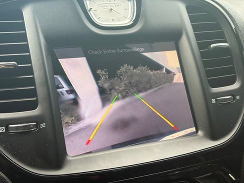 Used 2015 Chrysler 300 S RWD image 13