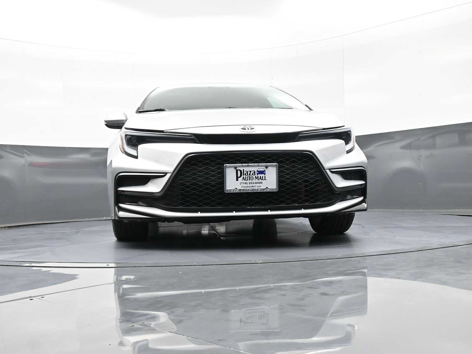 Certified 2024 Toyota Corolla SE FWD image 25