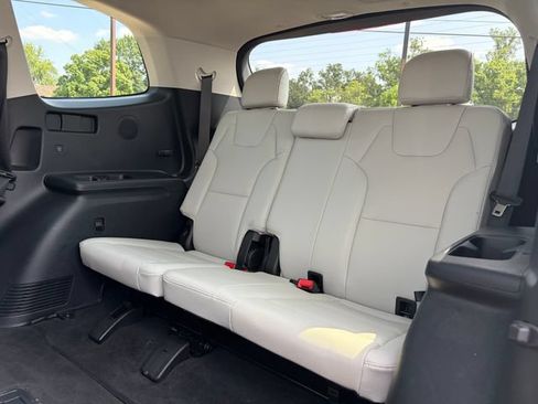 Certified 2024 Kia Telluride SX FWD image 16