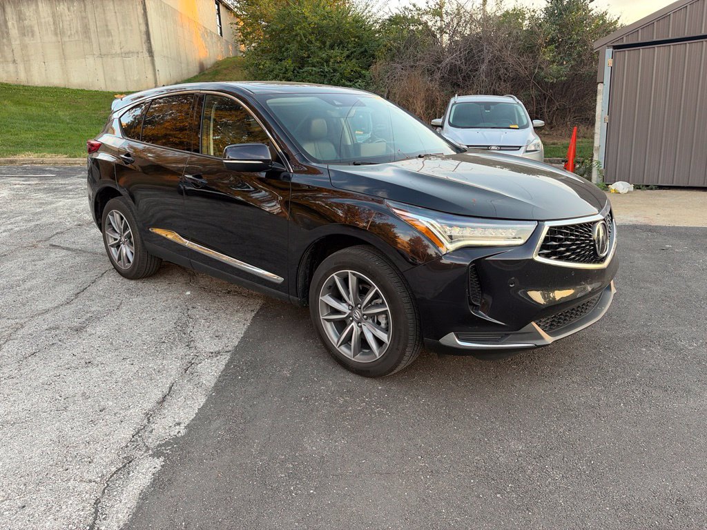 Used 2023 Acura RDX w/ Technology Package AWD/4WD image 3