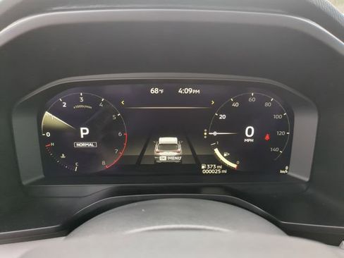 New 2025 Mitsubishi Outlander Platinum Edition image 37