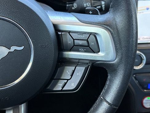 Used 2017 Ford Mustang GT Premium RWD image 35