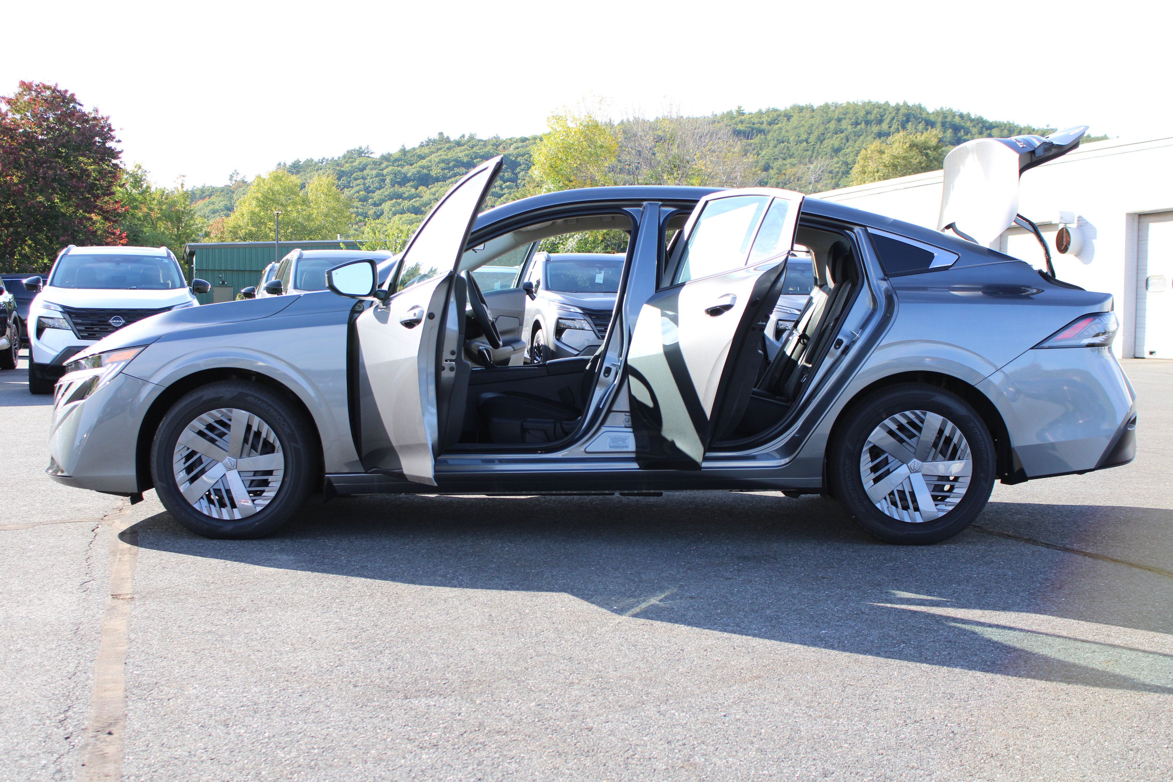Used 2026 Nissan Sentra SV w/ Floor Mat Package FWD image 13