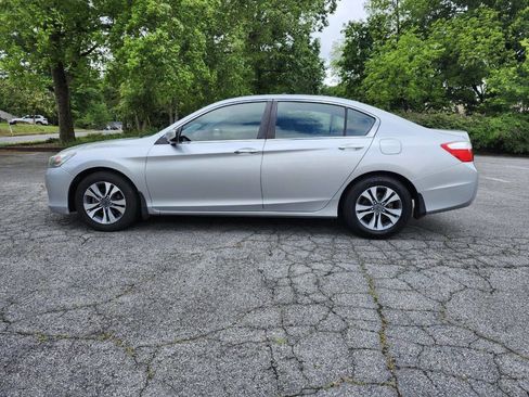Used 2013 Honda Accord LX image 13