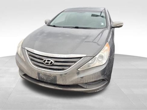 Used 2014 Hyundai Sonata GLS w/ Popular Equipment Group 2 image 12