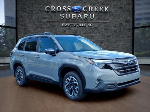 New 2026 Subaru Forester Premium AWD/4WD image 1