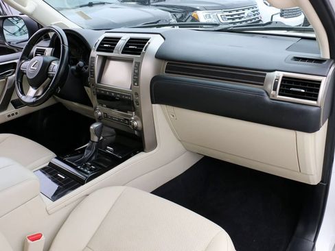 Used 2020 Lexus GX 460 Premium AWD/4WD image 39