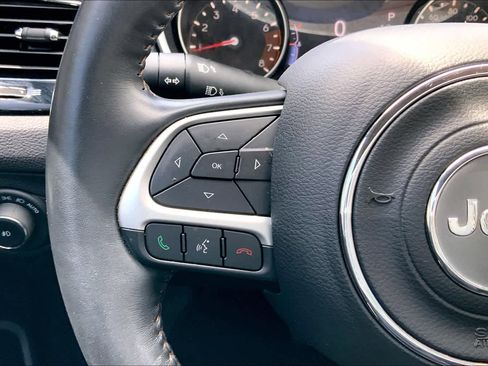 Used 2017 Jeep Compass Limited image 21