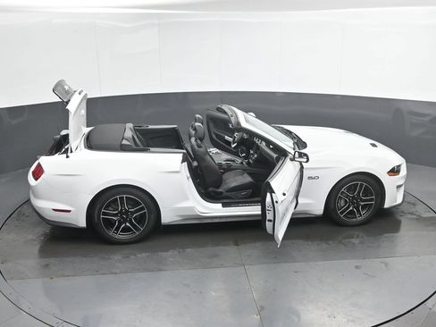 Used 2018 Ford Mustang GT Premium RWD image 51