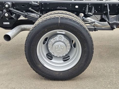 New 2026 RAM 4500 Tradesman AWD/4WD image 9