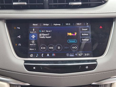 Used 2025 Cadillac XT5 Premium Luxury w/ Technology Package FWD image 13
