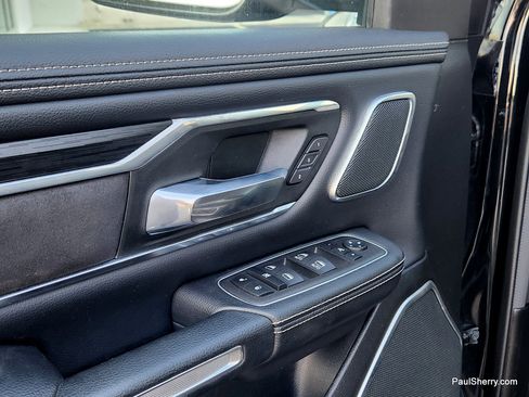 Used 2023 RAM 1500 Laramie AWD/4WD image 21