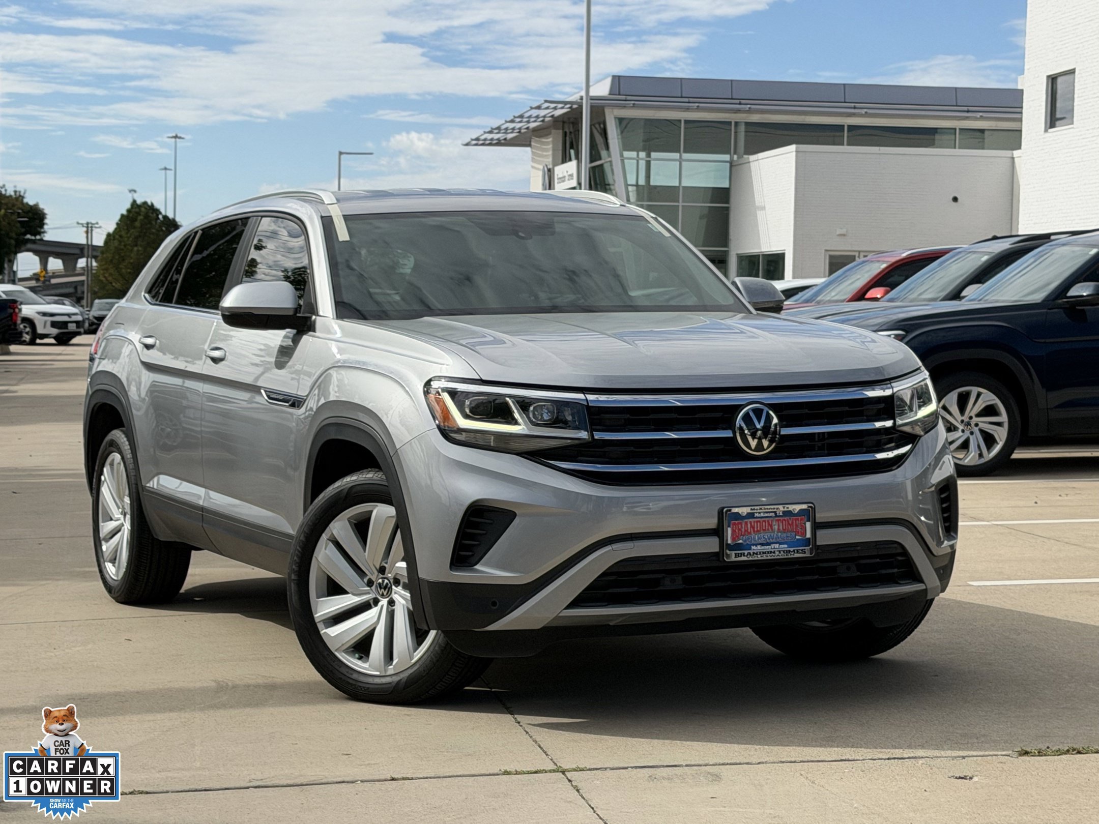 Used 2023 Volkswagen Atlas Cross Sport SE FWD image 25