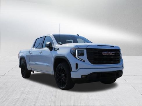 New 2025 GMC Sierra 1500 Elevation image 10