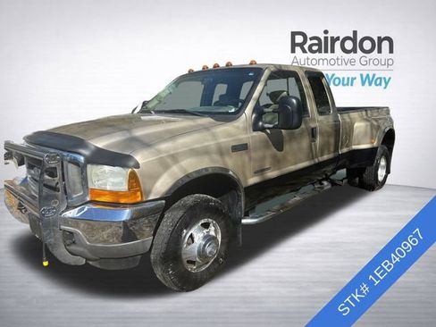 Used 2001 Ford F350 XL image 3