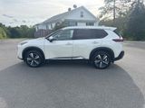 Used 2021 Nissan Rogue SL image 2