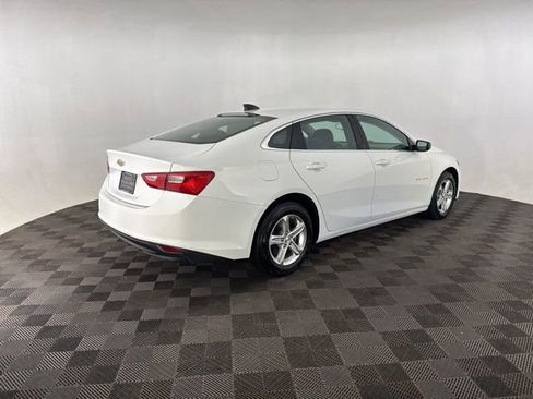 Used 2023 Chevrolet Malibu LS FWD image 5