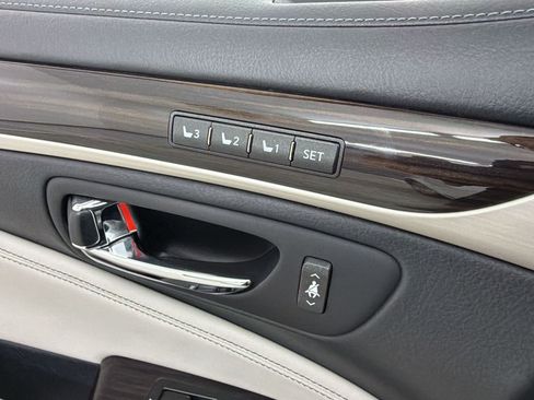 Used 2017 Lexus LS 460 L w/ Ultra Luxury Package RWD image 35