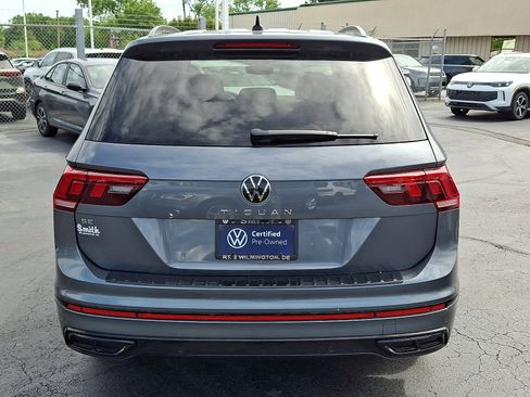 Certified 2023 Volkswagen Tiguan SE R-Line FWD image 5