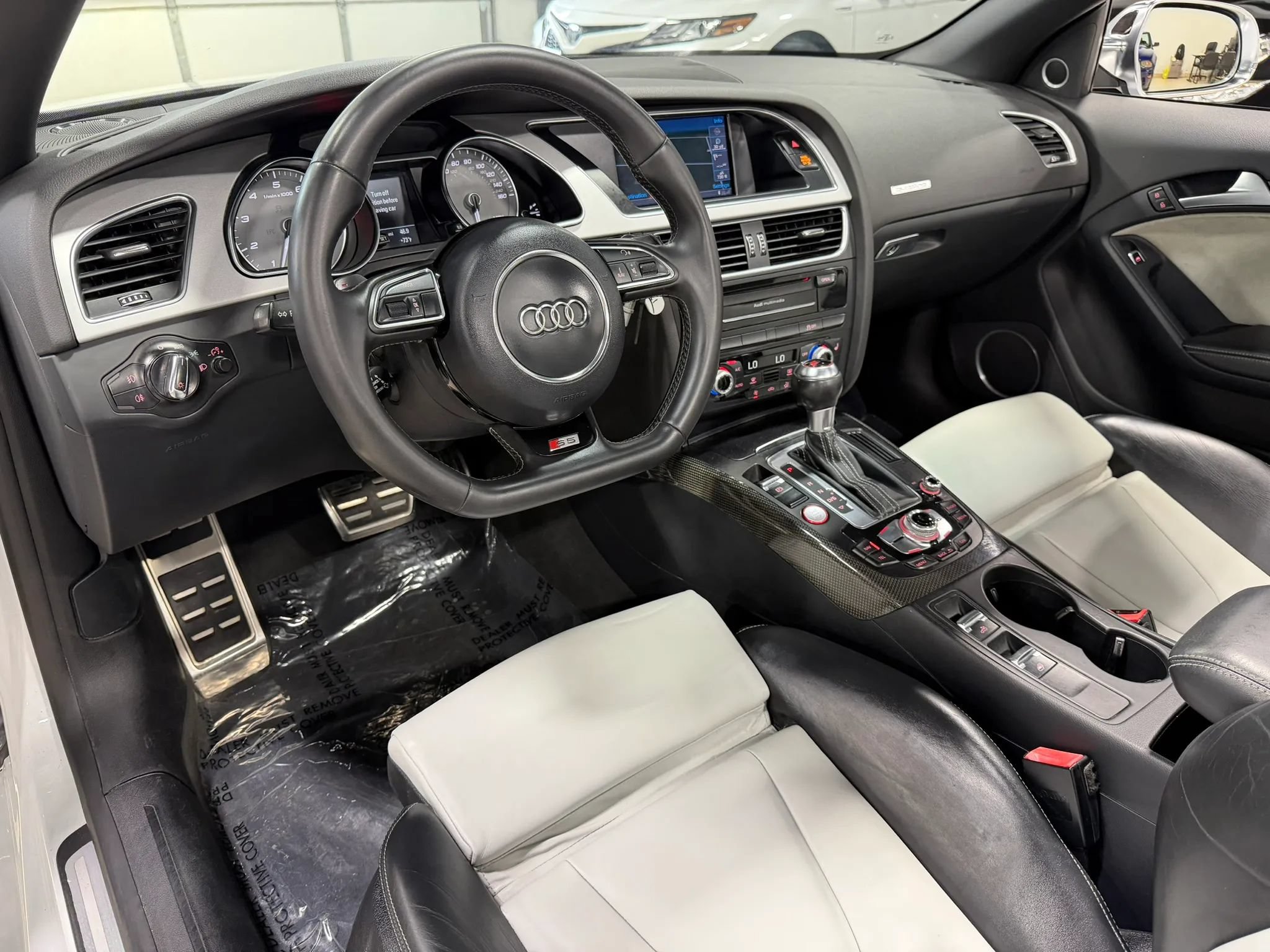 Used 2017 Audi S5 3.0T Cabriolet w/ Technology Package AWD/4WD image 12