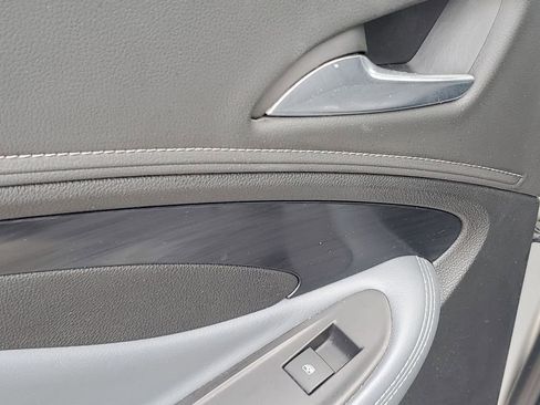 Used 2019 Buick Envision Essence image 48