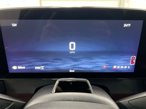 New 2026 Chevrolet Traverse Z71 w/ Enhanced Driving Package image 12