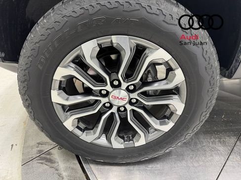 Used 2023 GMC Canyon Denali AWD/4WD image 6