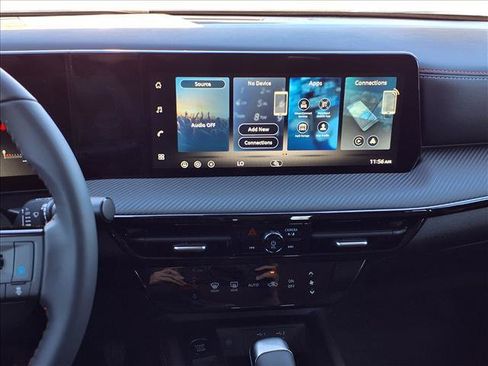 New 2026 Nissan Kicks SR FWD image 15