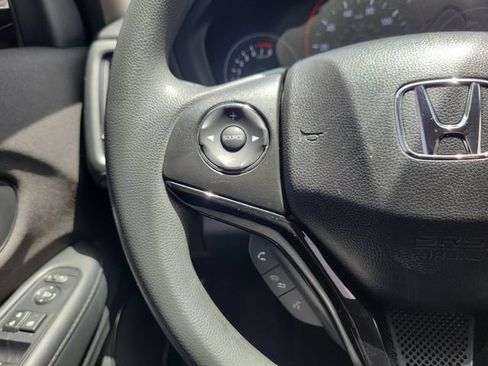 Used 2019 Honda HR-V LX image 21