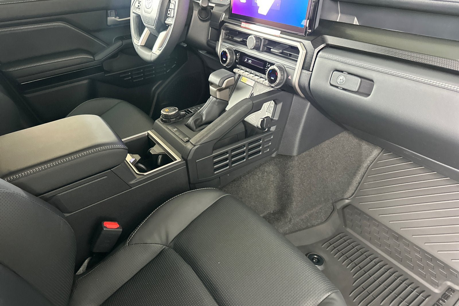 New 2026 Toyota 4Runner Limited AWD/4WD image 19