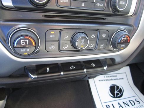 Used 2019 GMC Sierra 1500 SLE w/ SLE Value Package image 24