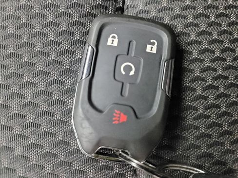 Used 2023 GMC Terrain SLE w/ Driver Convenience Package FWD image 32