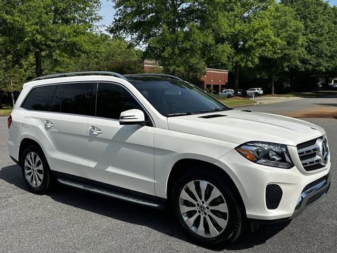 Used 2017 Mercedes-Benz GLS 450 4MATIC image 2