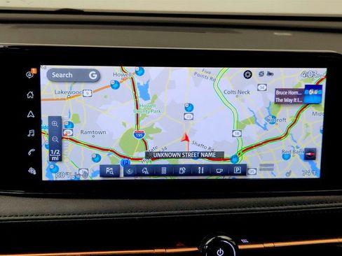 Used 2024 Nissan Ariya AWD image 17