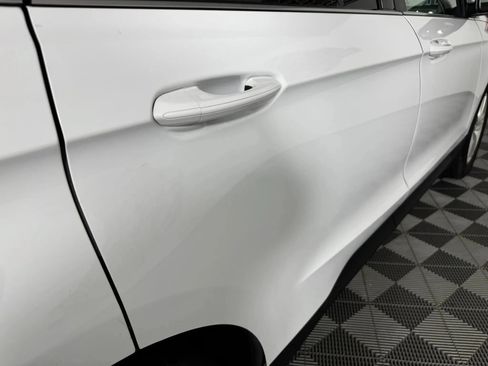 Used 2016 Ford Edge SEL FWD image 27