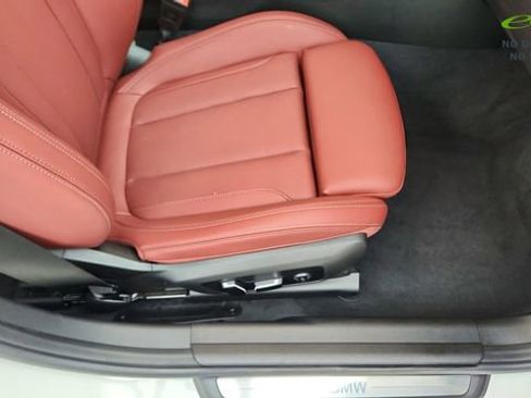 Used 2025 BMW 330i Sedan RWD image 22