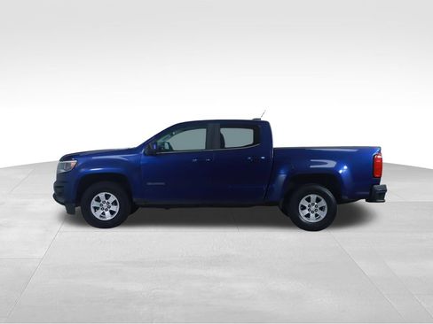 Used 2017 Chevrolet Colorado W/T w/ WT Convenience Package RWD image 9