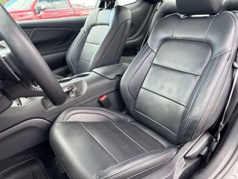 Used 2025 Ford Mustang GT Premium w/ GT Performance Package RWD image 22