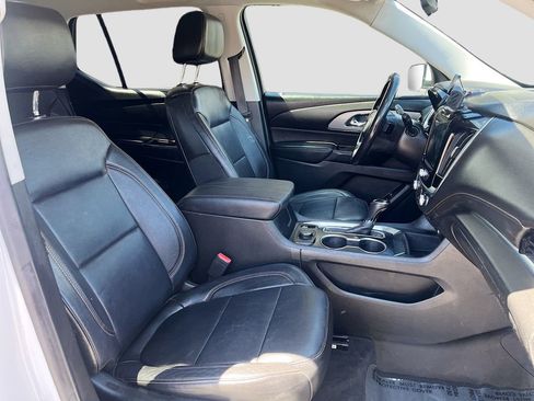 Used 2019 Chevrolet Traverse LT AWD/4WD image 28
