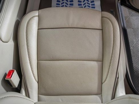 Used 2021 GMC Yukon XL Denali w/ Denali Premium Package image 35