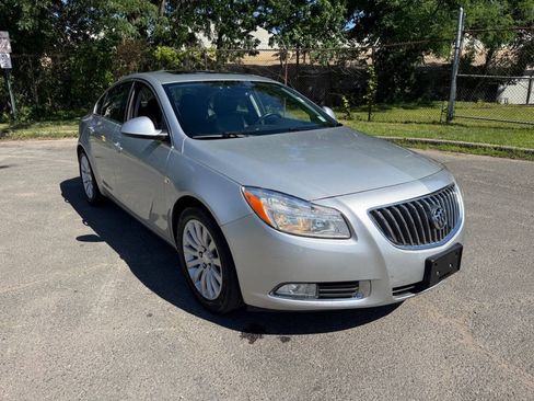Used 2011 Buick Regal CXL w/ RL4 Preferred Equipment Group FWD image 7