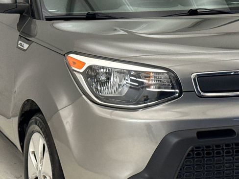 Used 2016 Kia Soul FWD image 5