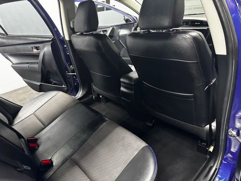 Used 2018 Toyota Corolla SE w/ Body Protection Package FWD image 50
