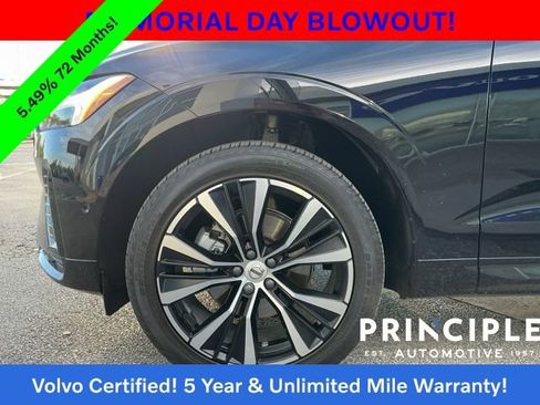 Certified 2023 Volvo XC60 B5 Plus FWD image 10