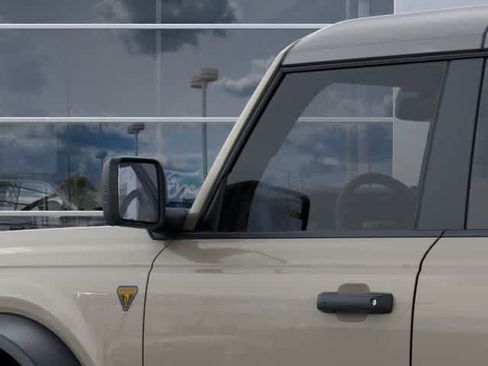 New 2026 Ford Bronco Badlands AWD/4WD image 22