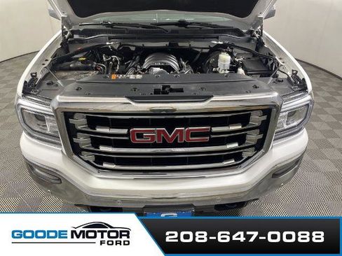 Used 2018 GMC Sierra 1500 SLT w/ SLT Premium Package image 25