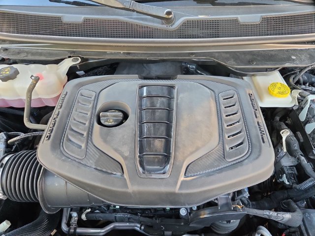 Used 2024 Jeep Wagoneer Series II w/ Convenience Group I AWD/4WD image 32